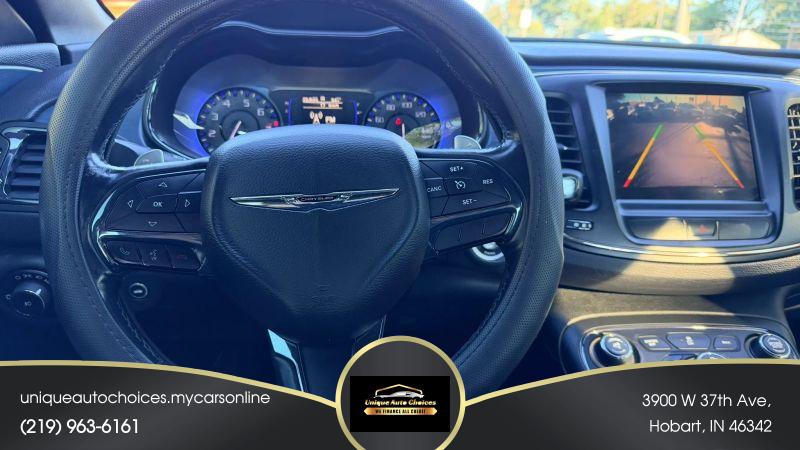 2015 Chrysler 200 S