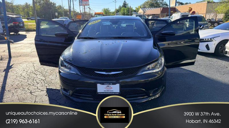 2015 Chrysler 200 S