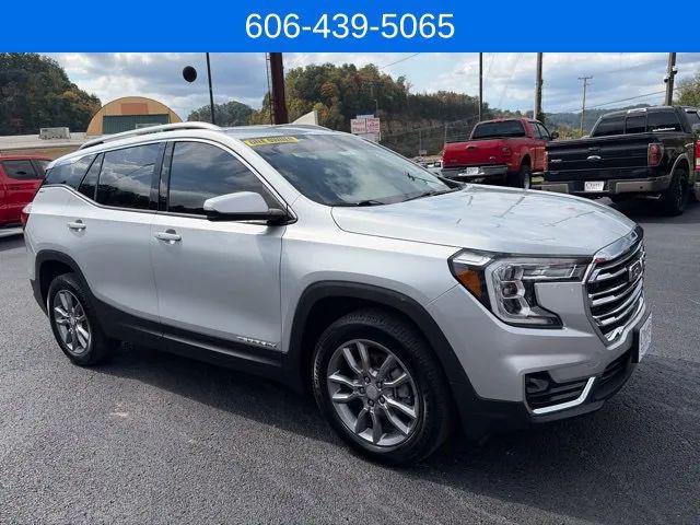 2022 GMC Terrain AWD SLT