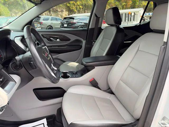 2022 GMC Terrain AWD SLT