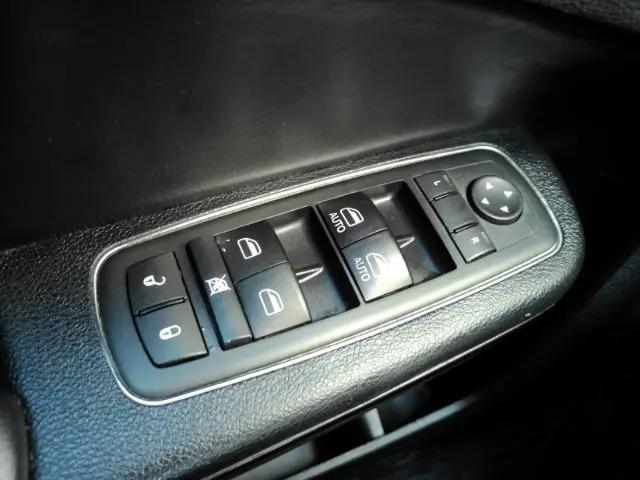 2015 Chrysler 300 300S