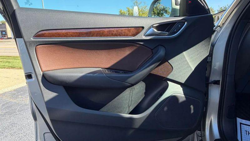 2017 Audi Q3 2.0T Premium