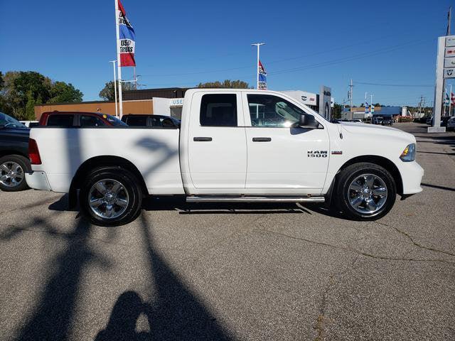 2018 RAM 1500 Express Quad Cab 4x4 64 Box 2018 RAM 1500 Express Quad Cab 4x4 64 Box