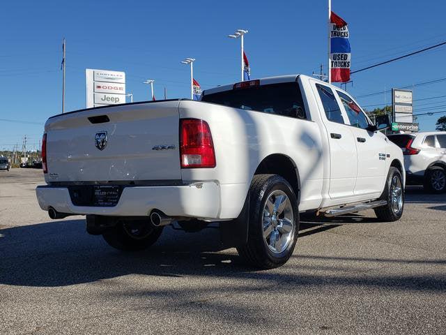 2018 RAM 1500 Express Quad Cab 4x4 64 Box 2018 RAM 1500 Express Quad Cab 4x4 64 Box