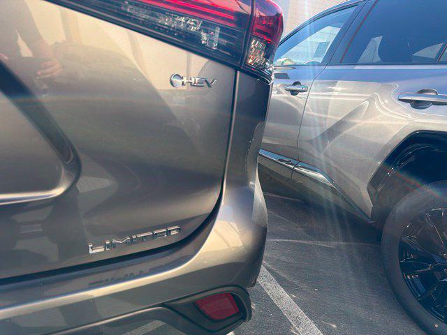 2026 Toyota Highlander Hybrid Limited