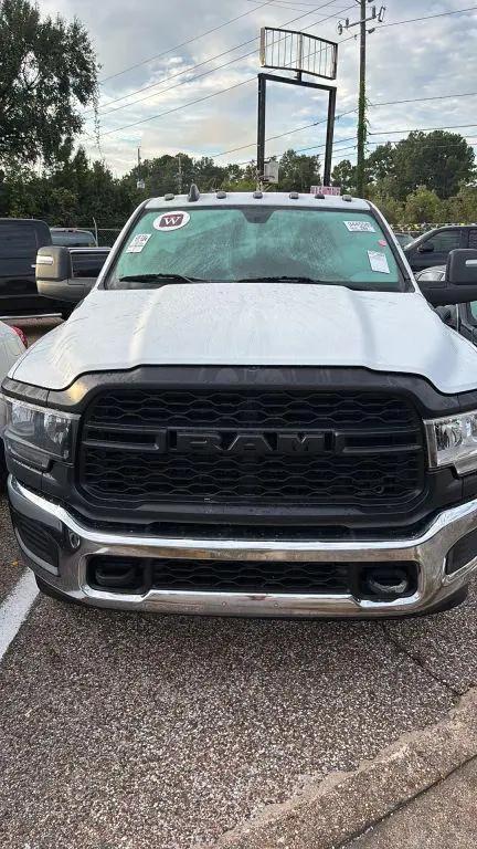 2024 Ram 3500 Tradesman Crew Cab 4x4 8 Box for sale in Houston, TX