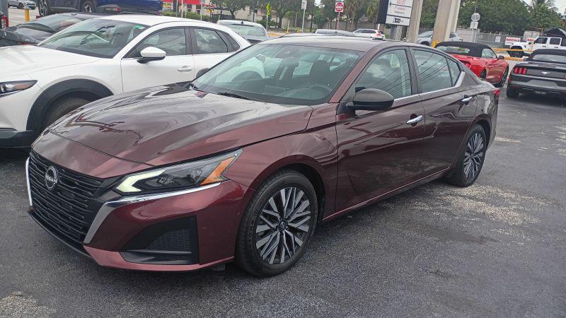 2024 Nissan Altima SV FWD for sale in Davie, FL