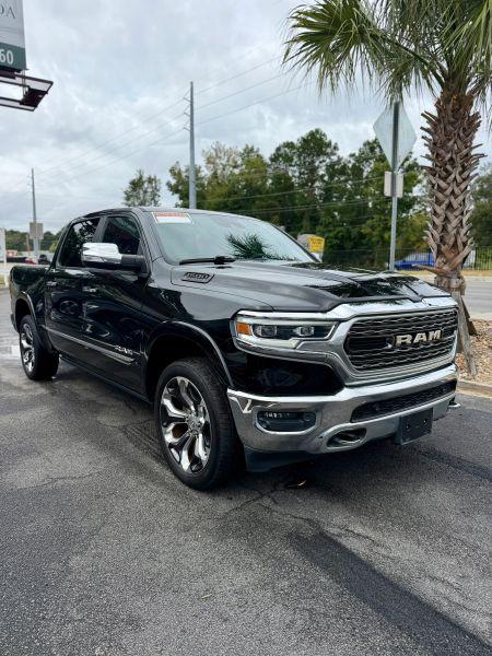 2019 Ram 1500 Limited Crew Cab 4x4 57 Box