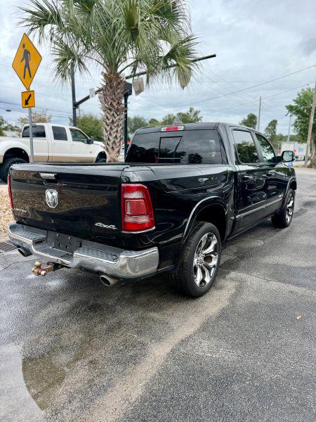 2019 Ram 1500 Limited Crew Cab 4x4 57 Box