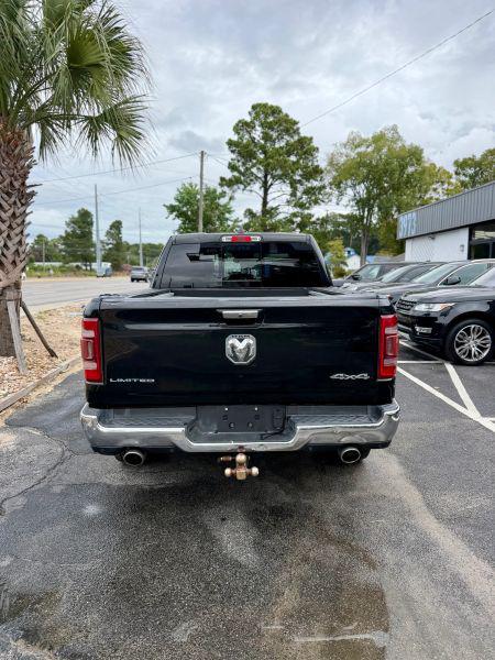 2019 Ram 1500 Limited Crew Cab 4x4 57 Box