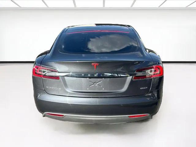 2015 Tesla Model S 85D