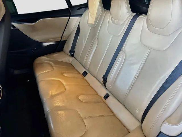 2015 Tesla Model S 85D