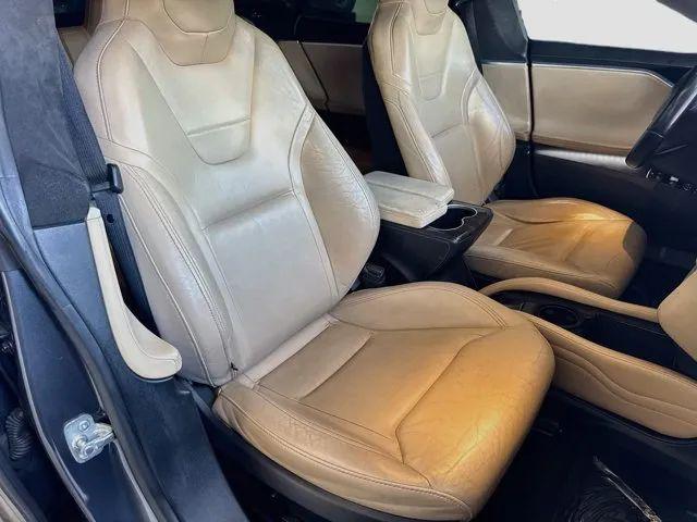 2015 Tesla Model S 85D