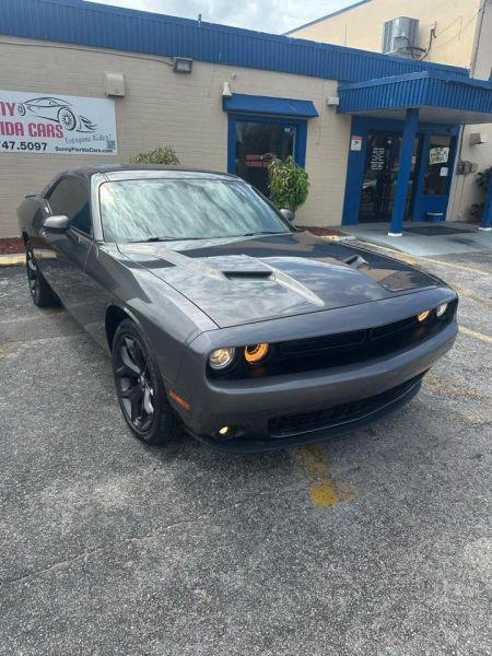 2020 Dodge Challenger SXT