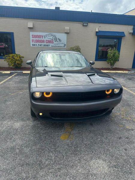 2020 Dodge Challenger SXT