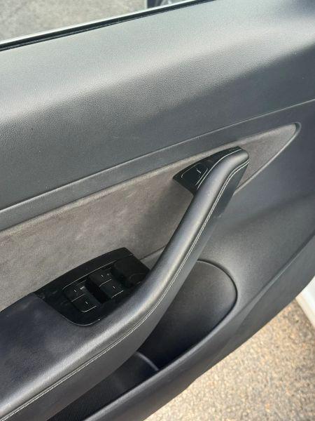 2020 Tesla Model 3 Standard Range Rear-Wheel Drive