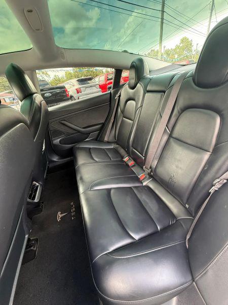 2020 Tesla Model 3 Standard Range Rear-Wheel Drive