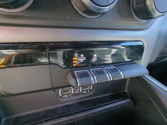 2021 Ram 1500 Big Horn Crew Cab 4x4 57 Box