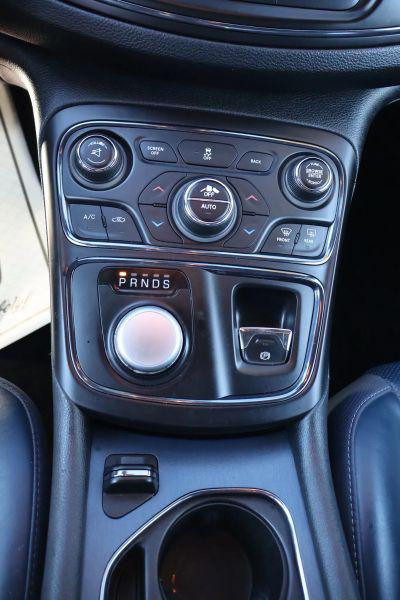 2016 Chrysler 200 S