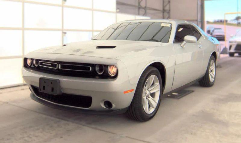 2023 Dodge Challenger SXT
