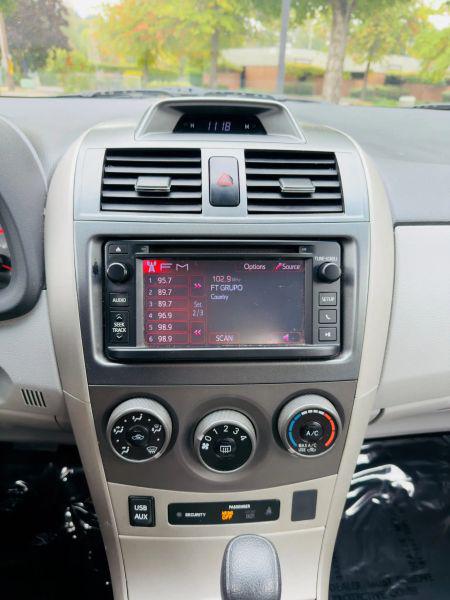 2013 Toyota Corolla LE