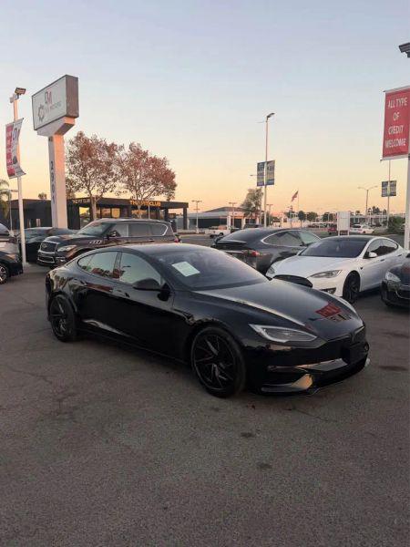 2026 Tesla Model S Plaid