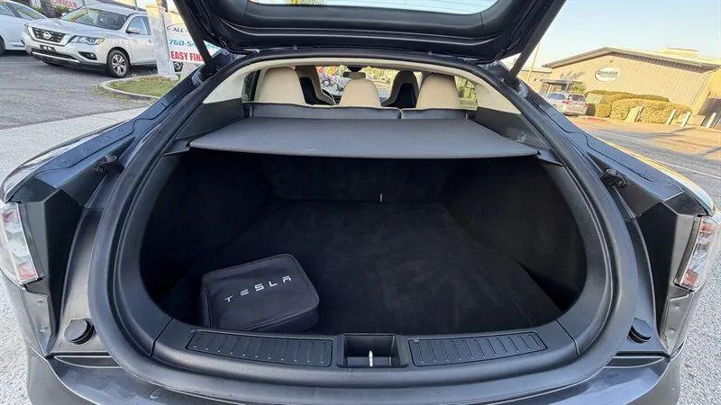 2016 Tesla Model S 90D
