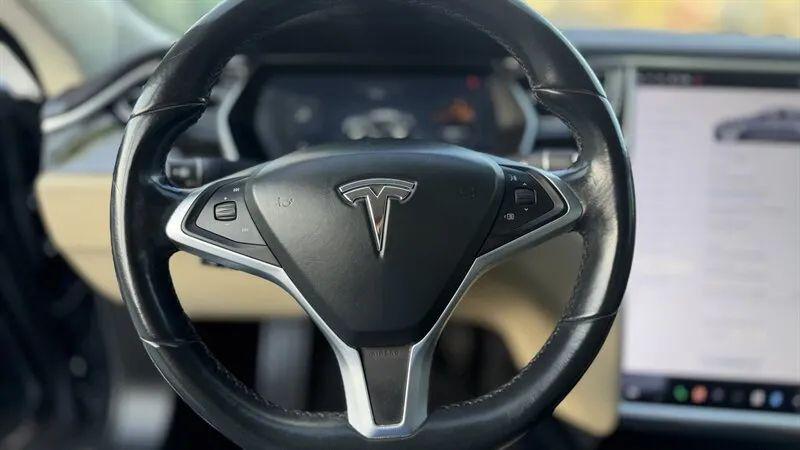 2016 Tesla Model S 90D