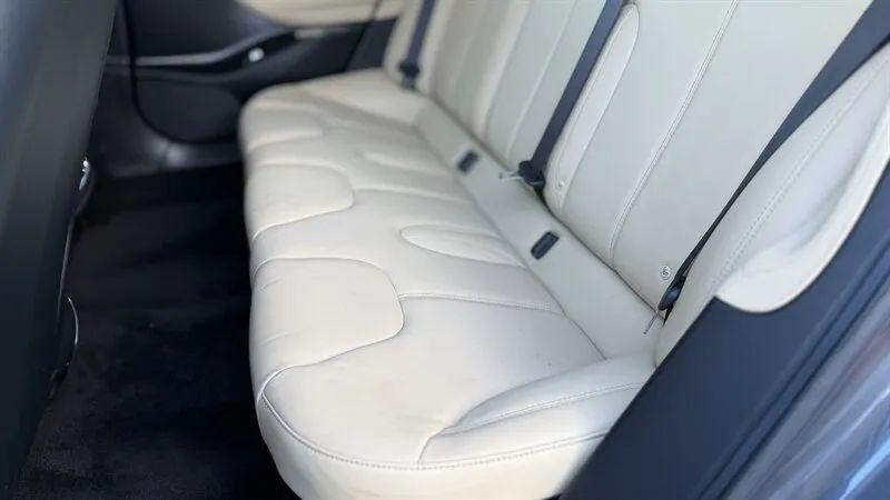 2016 Tesla Model S 90D