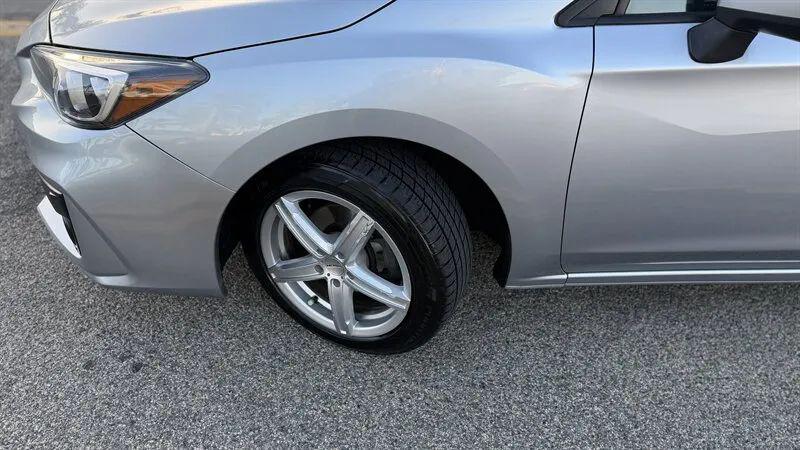 2017 Subaru Impreza 2.0i Premium