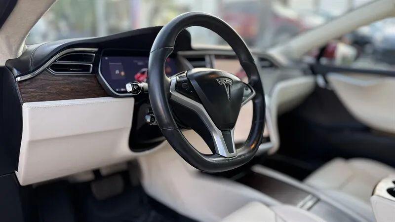 2017 Tesla Model S P100D