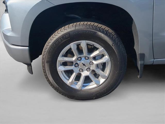 Used 2025 Chevrolet Silverado 1500 4WD Crew Cab Short Bed RST Four Wheel Drive Crew Cab