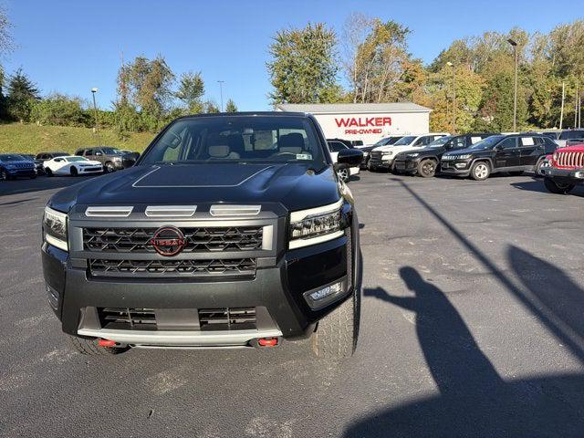 2025 Nissan Frontier Crew Cab Long Bed PRO-4X 4x4