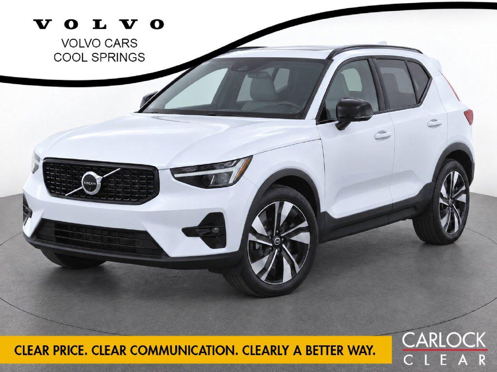 2024 Volvo XC40 Plus