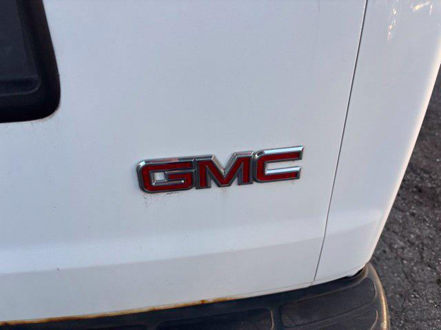 2012 GMC Savana LS
