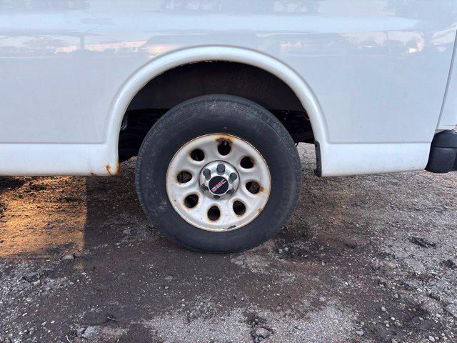 2012 GMC Savana LS