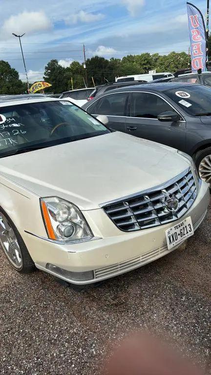 2010 Cadillac DTS Platinum Collection for sale in Houston, TX