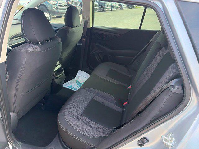 2022 Subaru Outback 2.5i