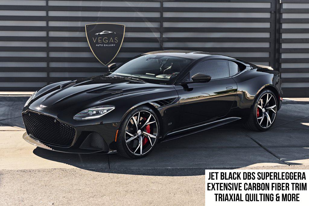 /2019 Aston-Martin DBS