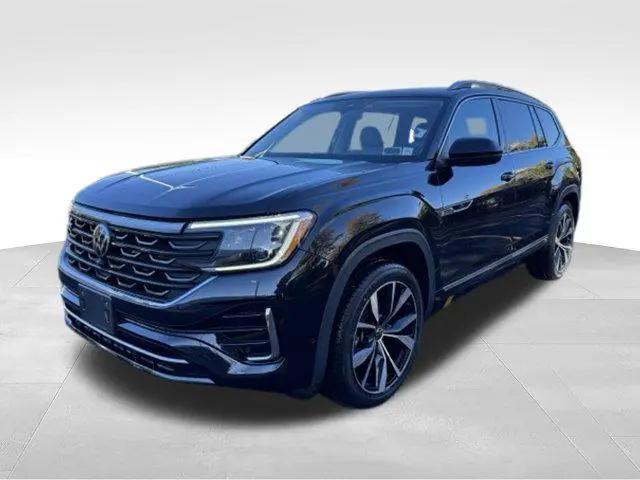2024 Volkswagen Atlas 2.0T SEL Premium R-Line for sale in Fort Wayne, IN