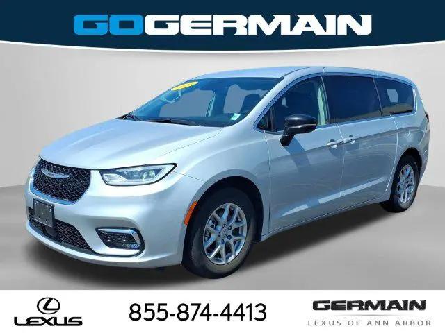 2024 Chrysler Pacifica Touring L for sale in Ann Arbor, MI