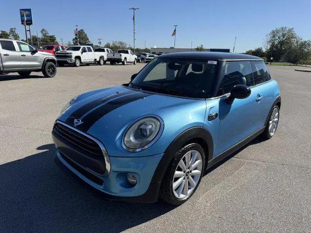 2016 MINI Hardtop Cooper for sale in Scottsburg, IN