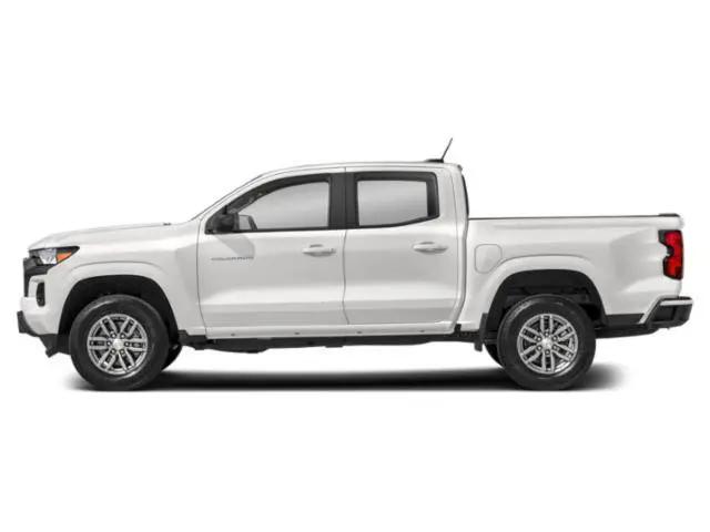 2023 Chevrolet Colorado 4WD Crew Cab Short Box LT