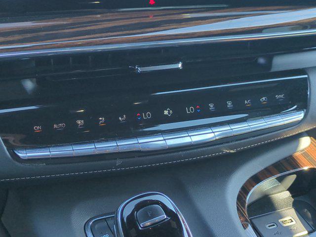 2023 Cadillac Escalade 4WD Premium Luxury