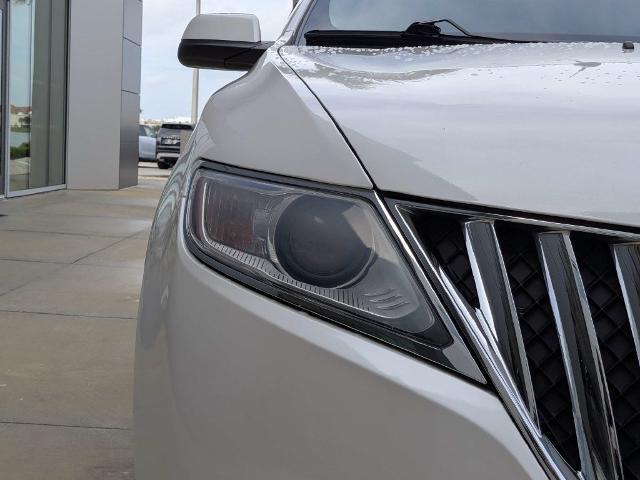 2014 Lincoln MKX Base