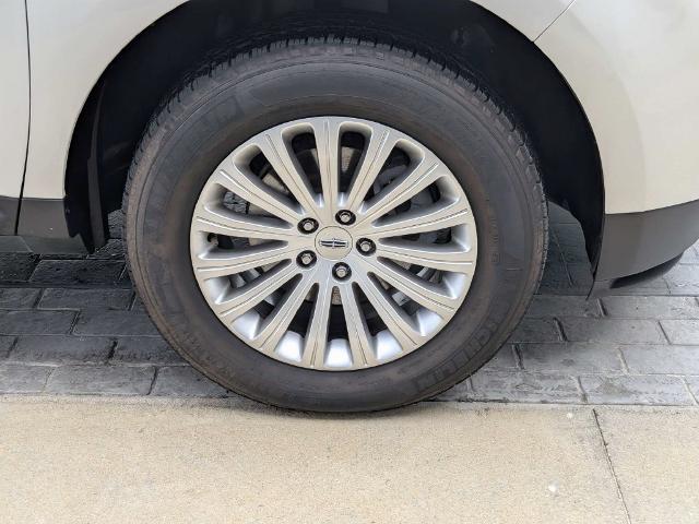 2014 Lincoln MKX Base