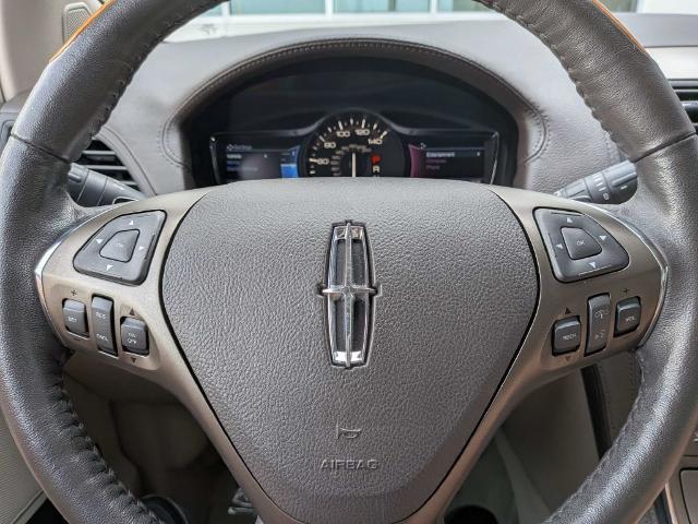 2014 Lincoln MKX Base