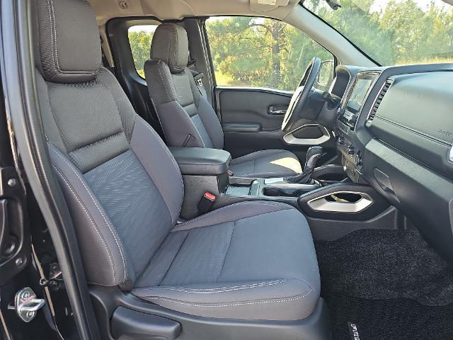 2023 Nissan Frontier King Cab SV 4x4