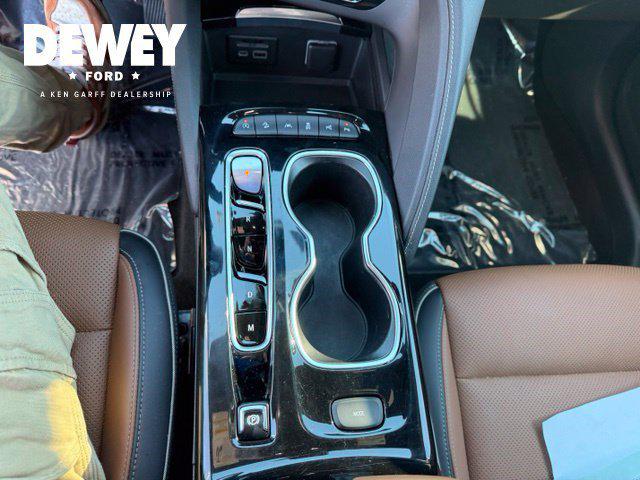 2021 Buick Envision AWD Essence