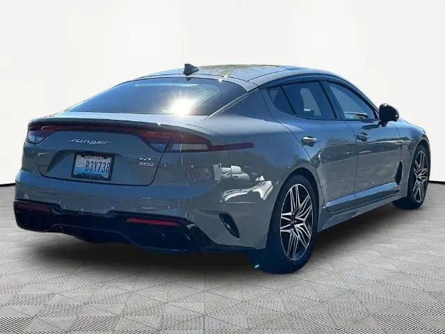 2022 Kia Stinger GT2